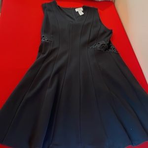 ⚡️SALE! LBD BLACK DRESS WITH PEEKABO CUT OUTS (L)